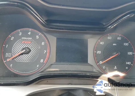 2024 Chevrolet Trax 1Rs z USA, uszkodzony, nr VIN KL77LGE2XRC136377